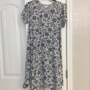 XS LulaRoe Carly